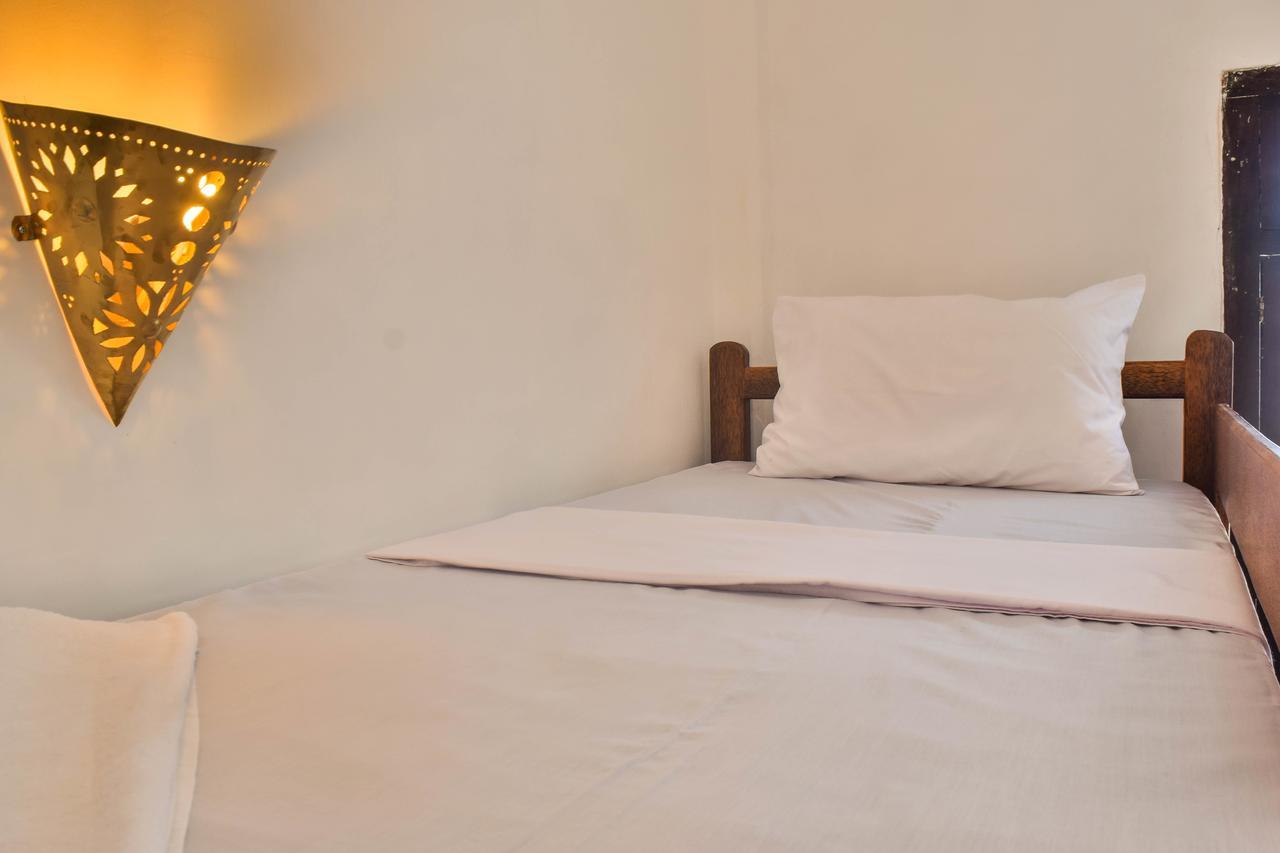 Hostal Zlife Stone Town