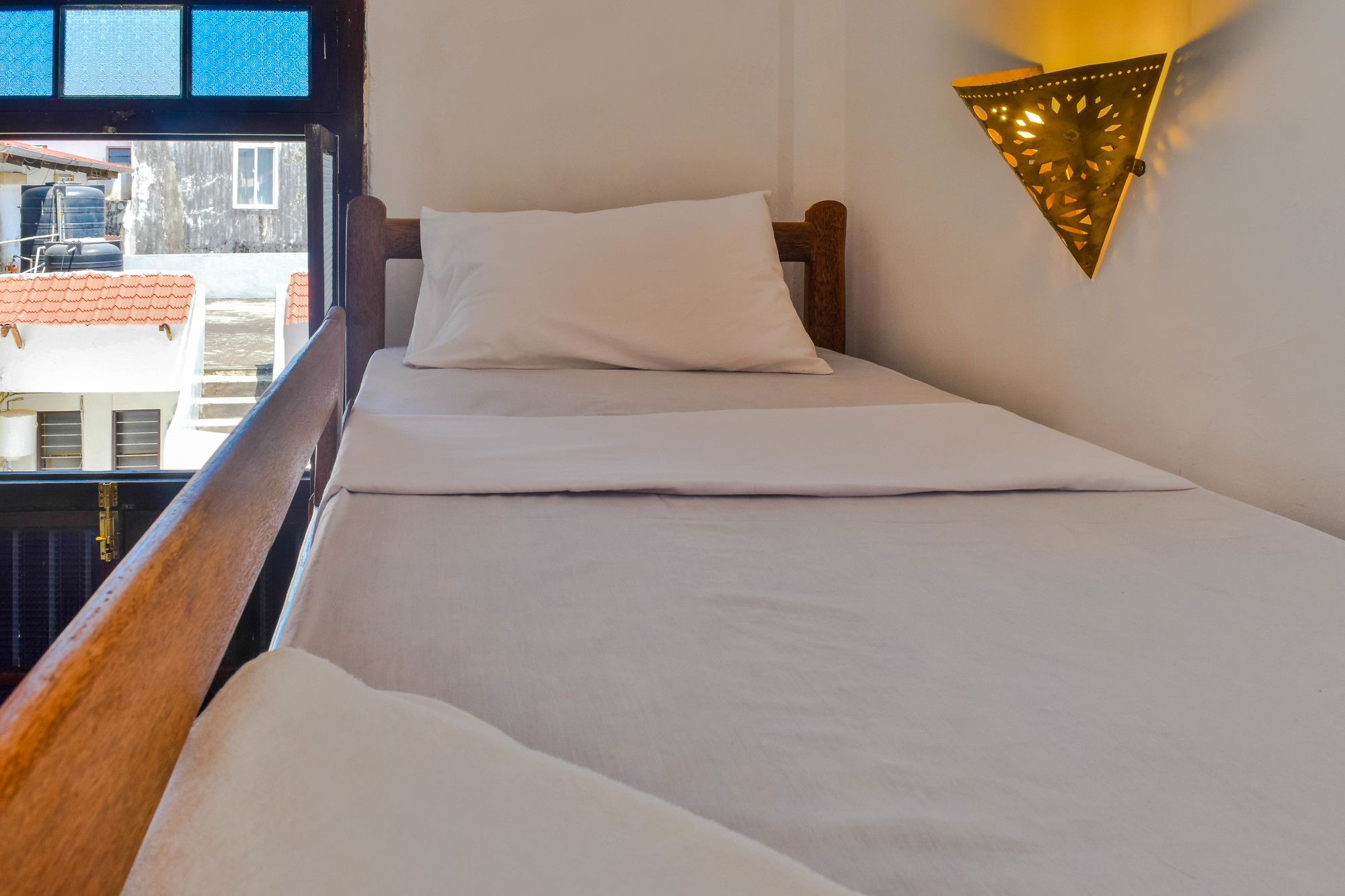 Hostal Zlife Stone Town *